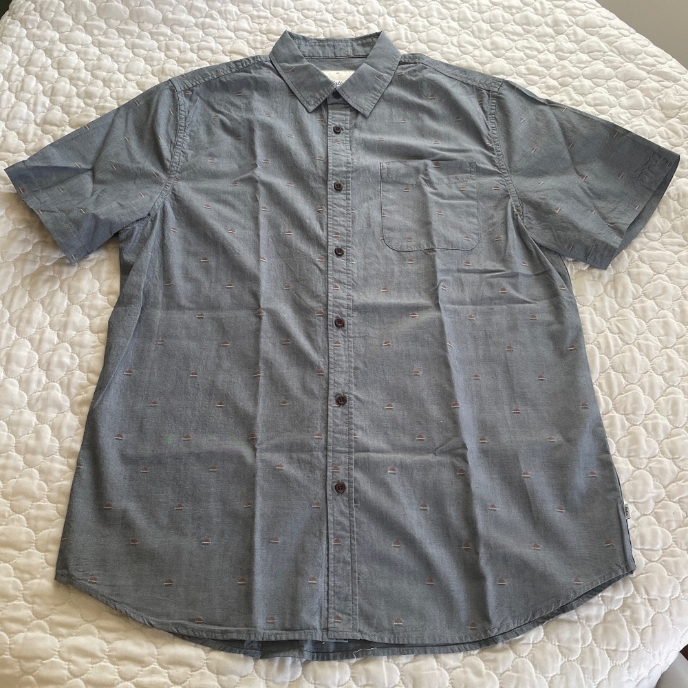 Katin Sunset Short‎ Sleeve Button Down Size Large